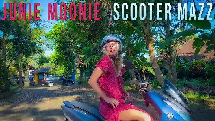 Girls Out West - Junie Moonie - Junie Moonie - Scooter Mazz / 12.07.2024