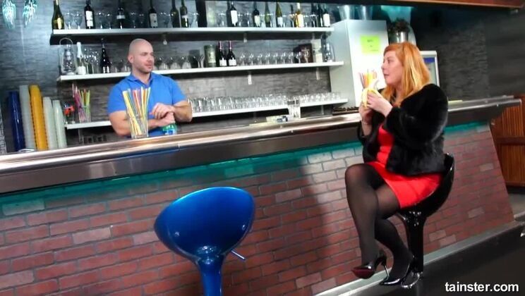 Tainster - Bartender Concocts His Special Cocktail: Jizz And Piss On Milf! / 18.03.2021